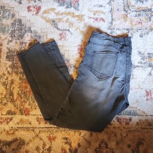 OLD NAVY - Maternity, Black, skinny jeans, style Rockstar